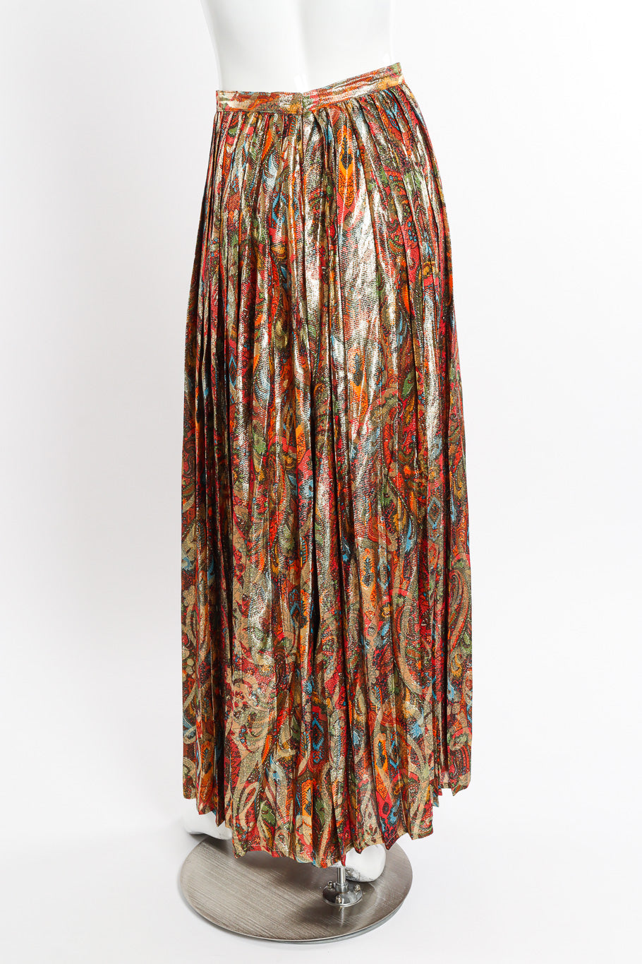 Vintage Adolfo Paisley Lamé Pleated Palazzo Pant II back on mannequin @recessla