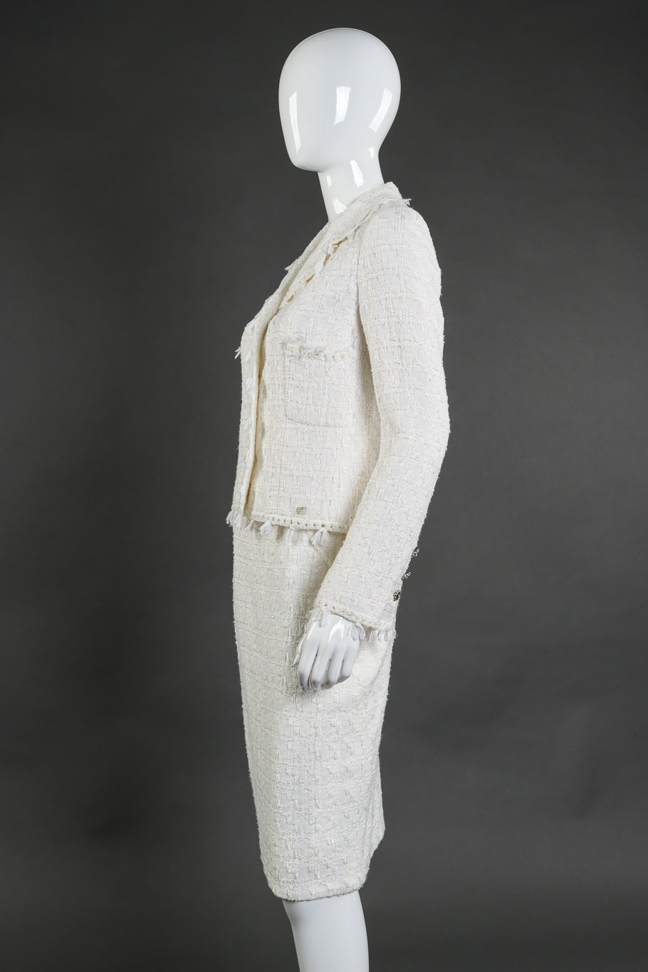 Vintage Chanel 2005 Cruise Woven Skirt Suit side on mannequin @recessla