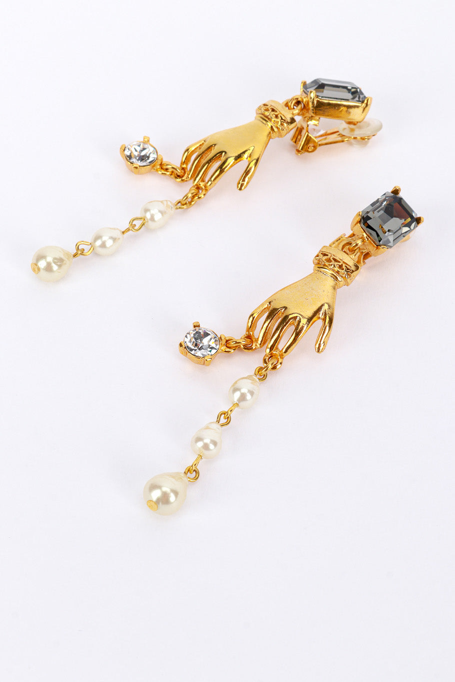 Vintage Oscar de la Renta Victoriana Hand Charm Drop Earrings detail @RECESS LA