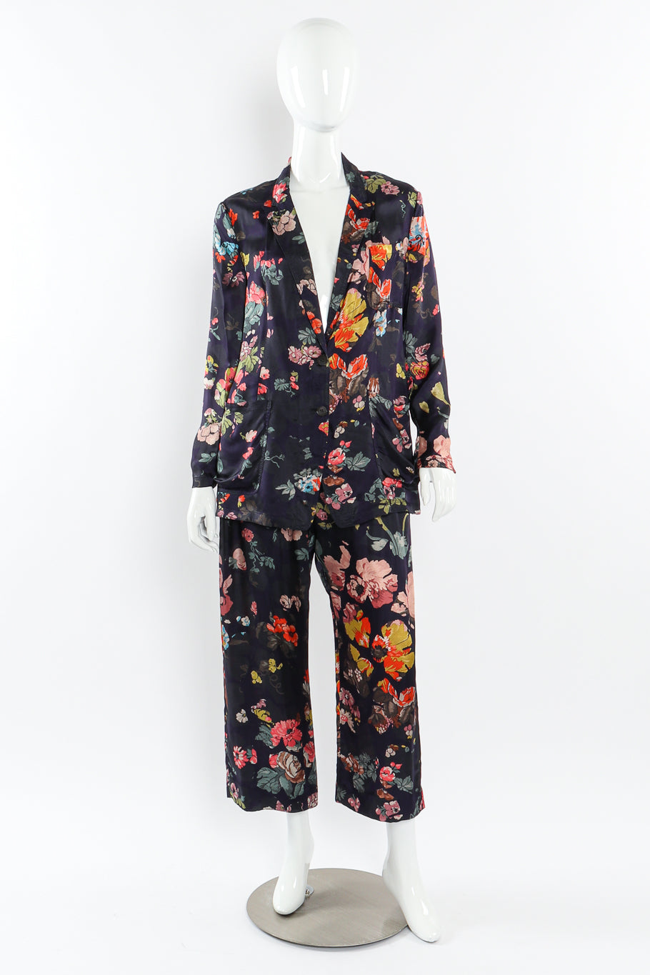 Blazer and pant set by Dries Van Noten on mannequin @recessla