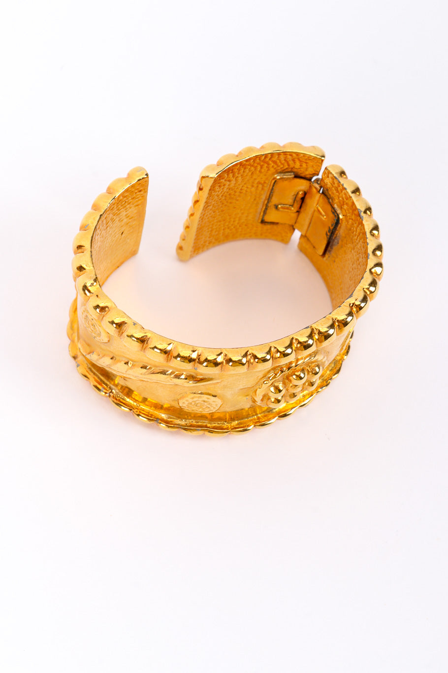 Shiny Sculpted Cuff Bracelet from above @recessla