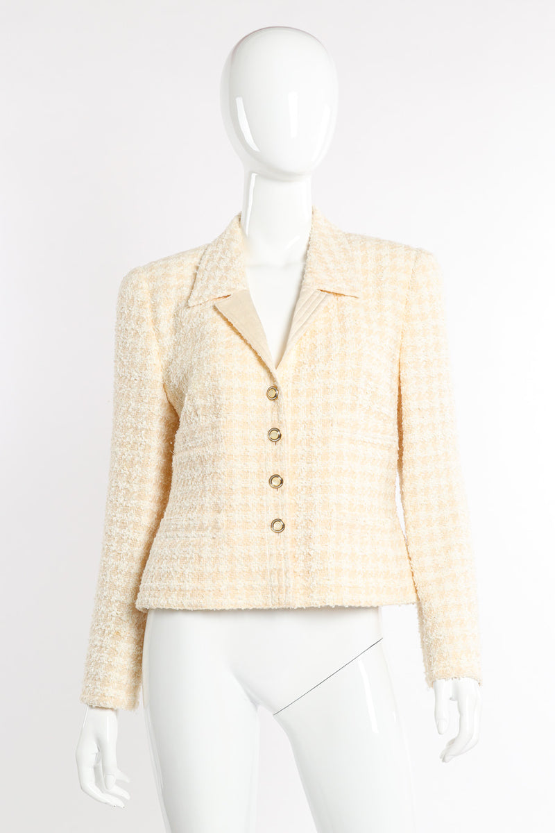 Vintage Escada Houndstooth Bouclé Blazer front view on mannequin @recessla