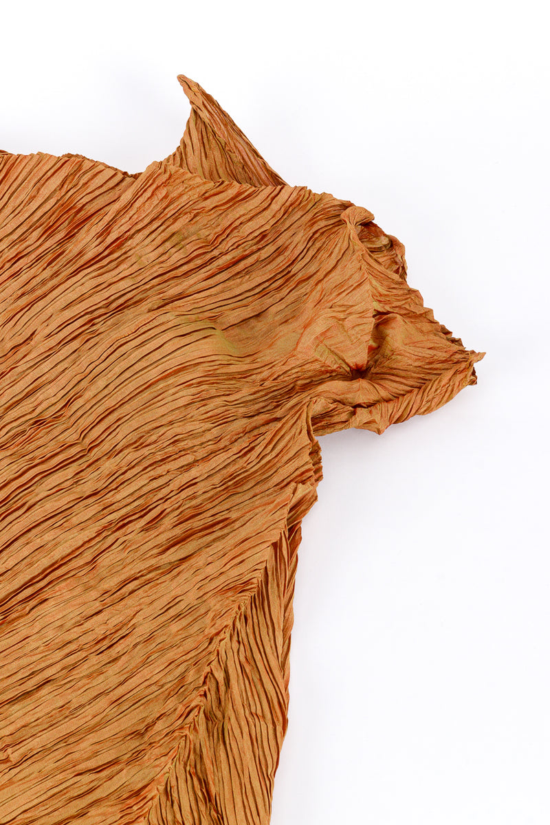 Vintage Issey Miyake Crinkle Turtleneck laid flat side closeup @recess la