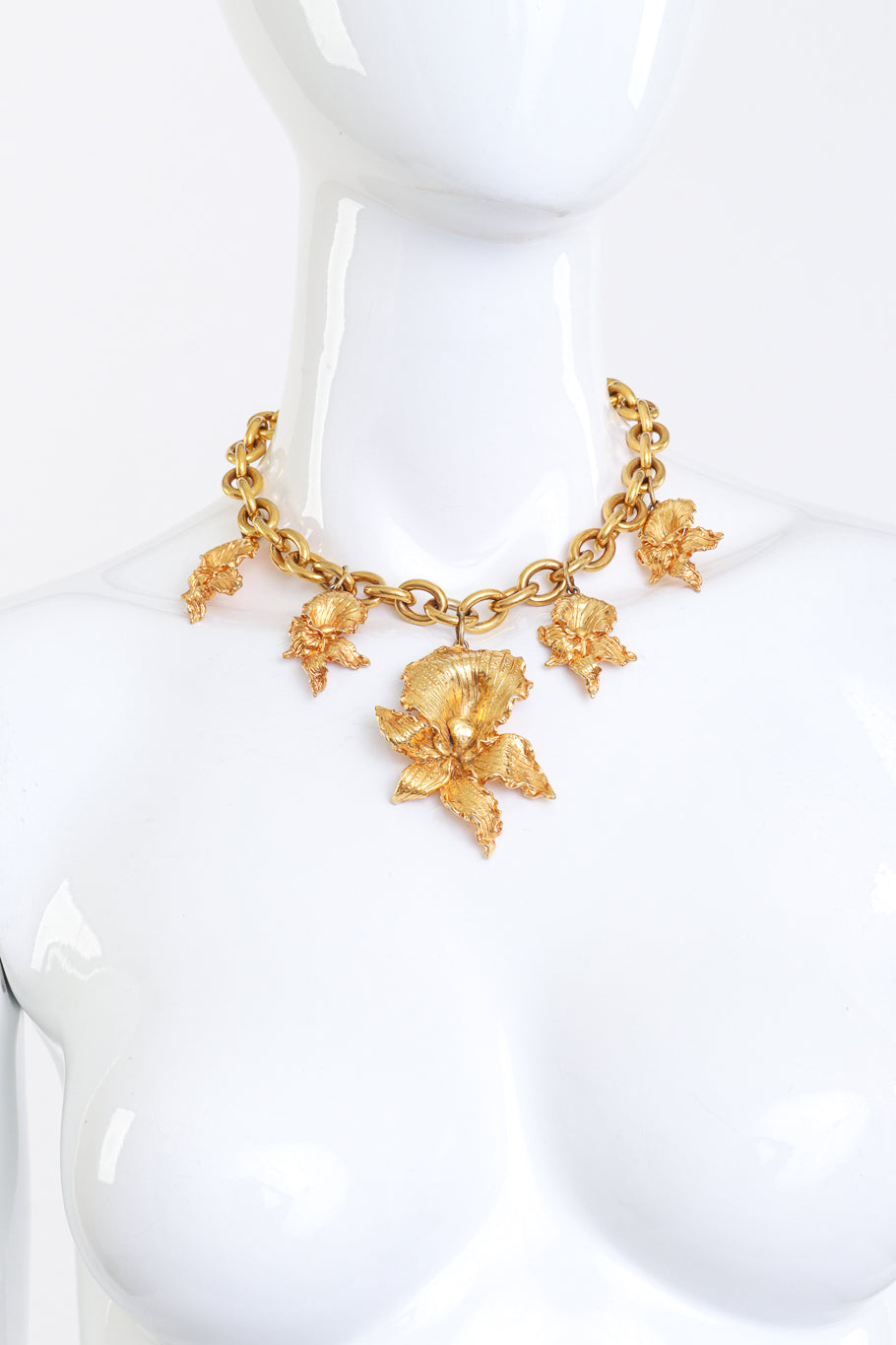 Leonard Golden Orchid Collar Necklace mannequin @RECESS LA