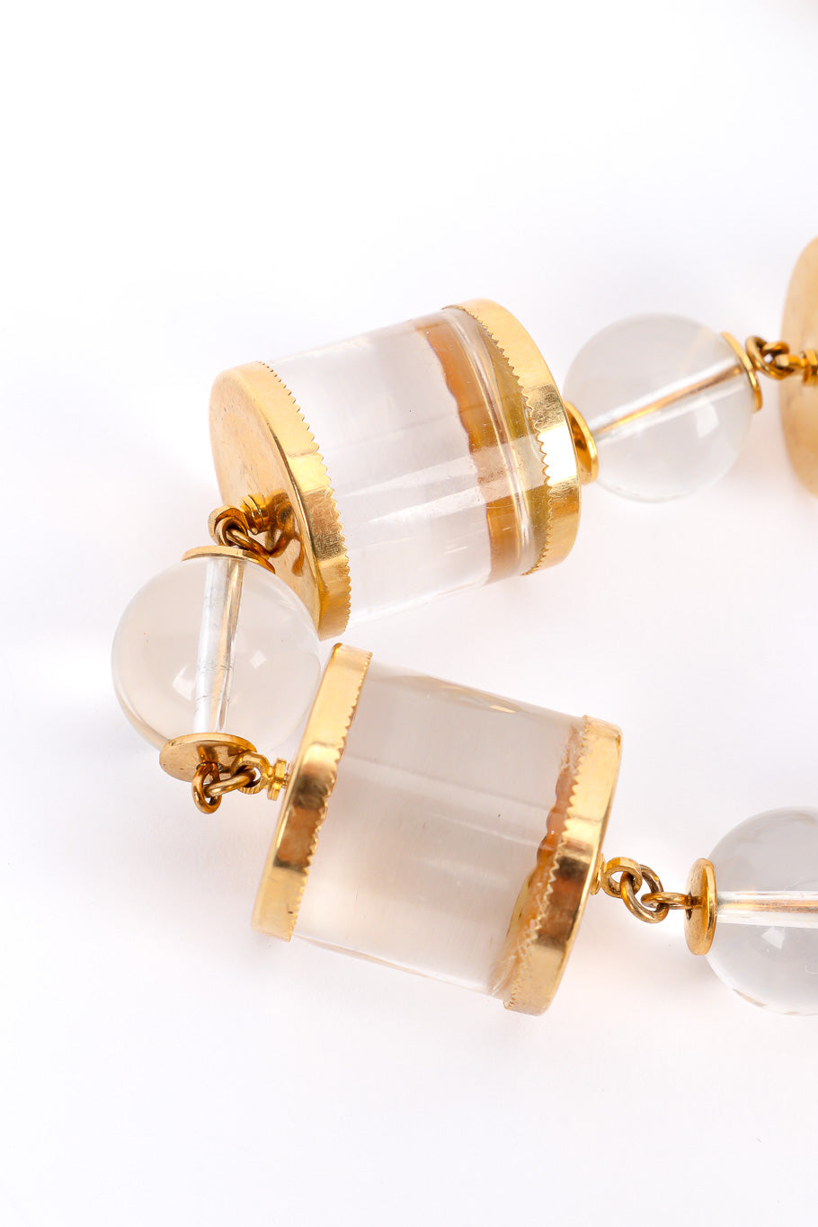 Lucite cylinder link necklace on white background lucite close @recessla