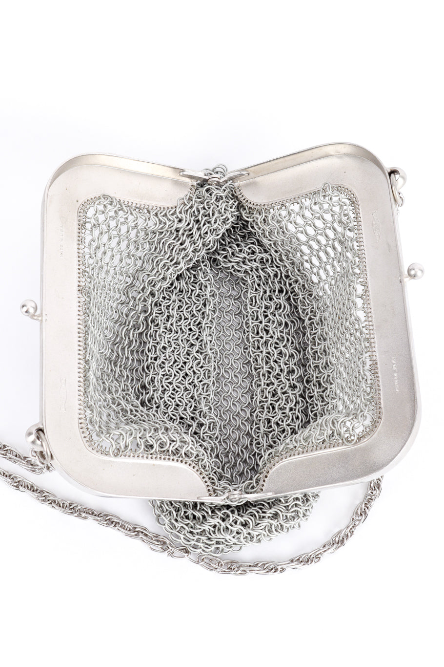 Whiting & Davis Silver Chainmail Bag open @RECESS LA