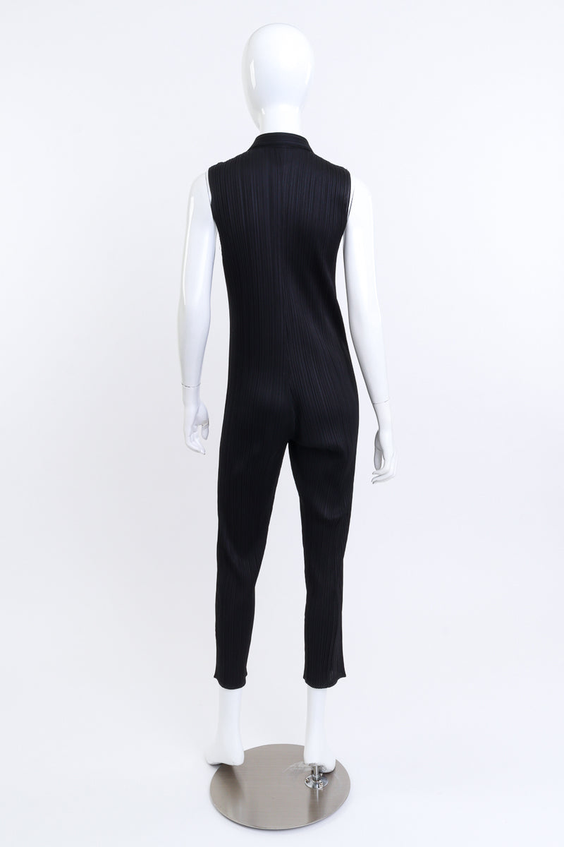 Issey Miyake Plissé Pleated Jumpsuit on mannequin @RECESS LA