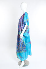 Vintage Profils du Monde Paisley Silk Caftan side on mannequin @recess la