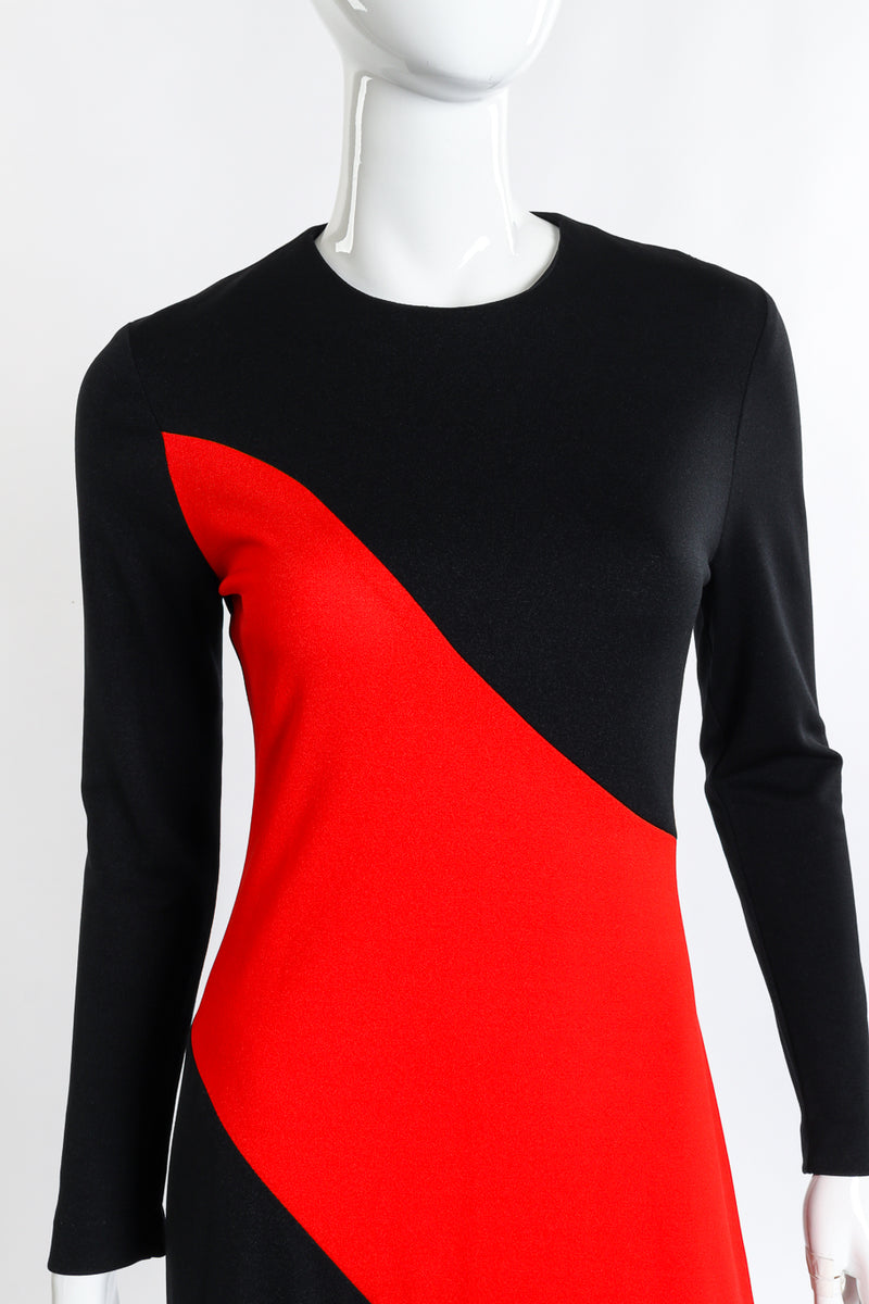 Vintage Rudy Gernreich Wavy Block Jersey Dress front on mannequin top closeup @recess la