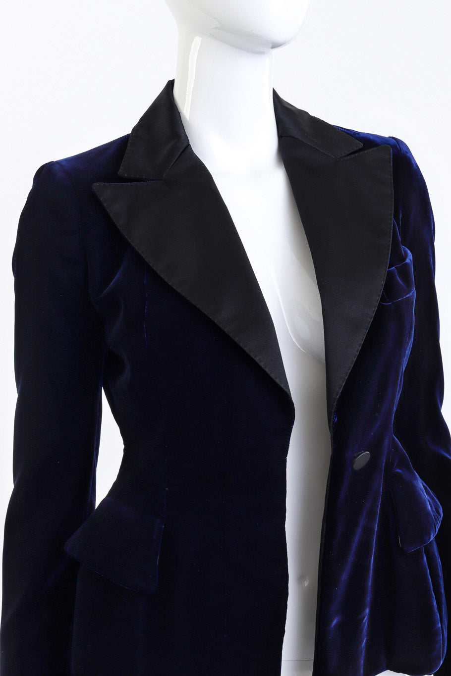 Tom Ford Velvet Tuxedo Jacket front on mannequin closeup @recess la