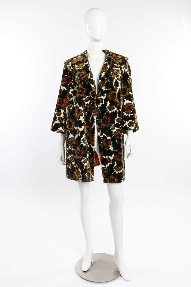 Vintage Floral Brocade Carpet Coat front on mannequin @recessla