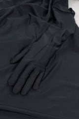 Comme des Garcons Hands Detail