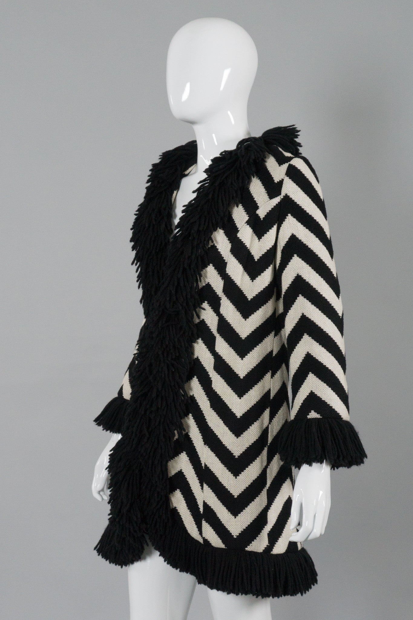 Lilli Ann Vintage Graphic Chevron Stripe Fringe Coat