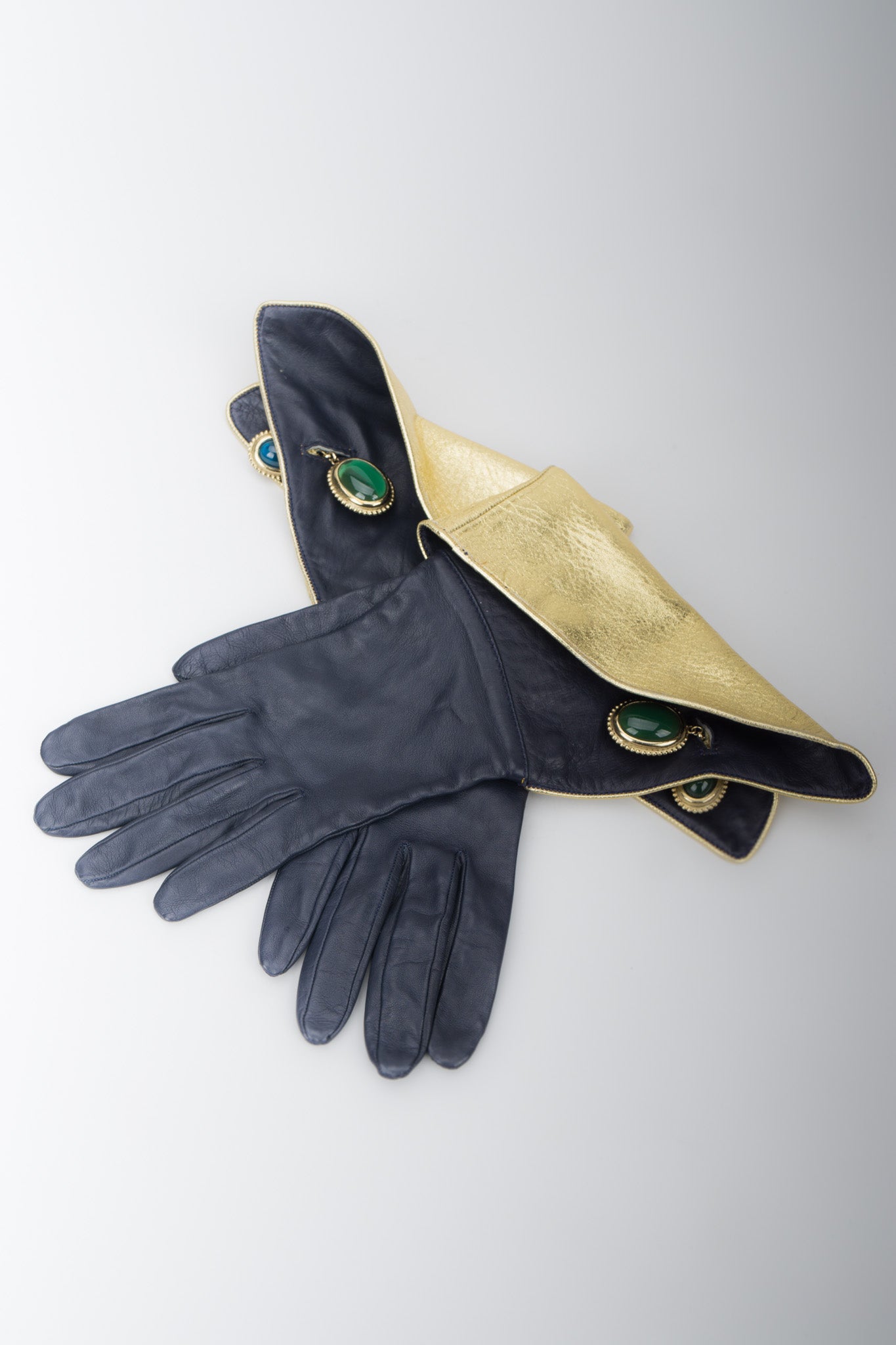 Isabel Canovas Metallic Lamé Cuffed Gauntlet Gloves