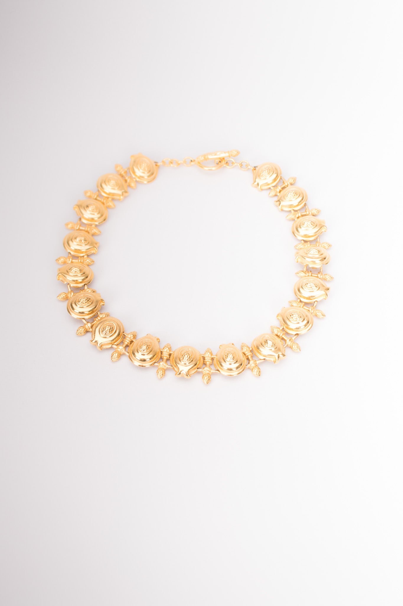 Fendi Artichoke Flower Collar Necklace