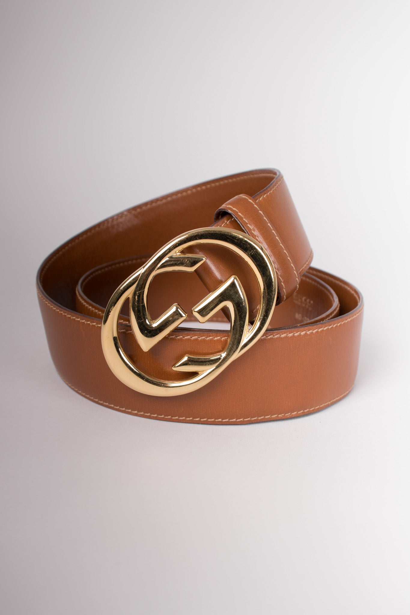 Gucci Vintage 80s Interlocking GG Buckle Leather Belt