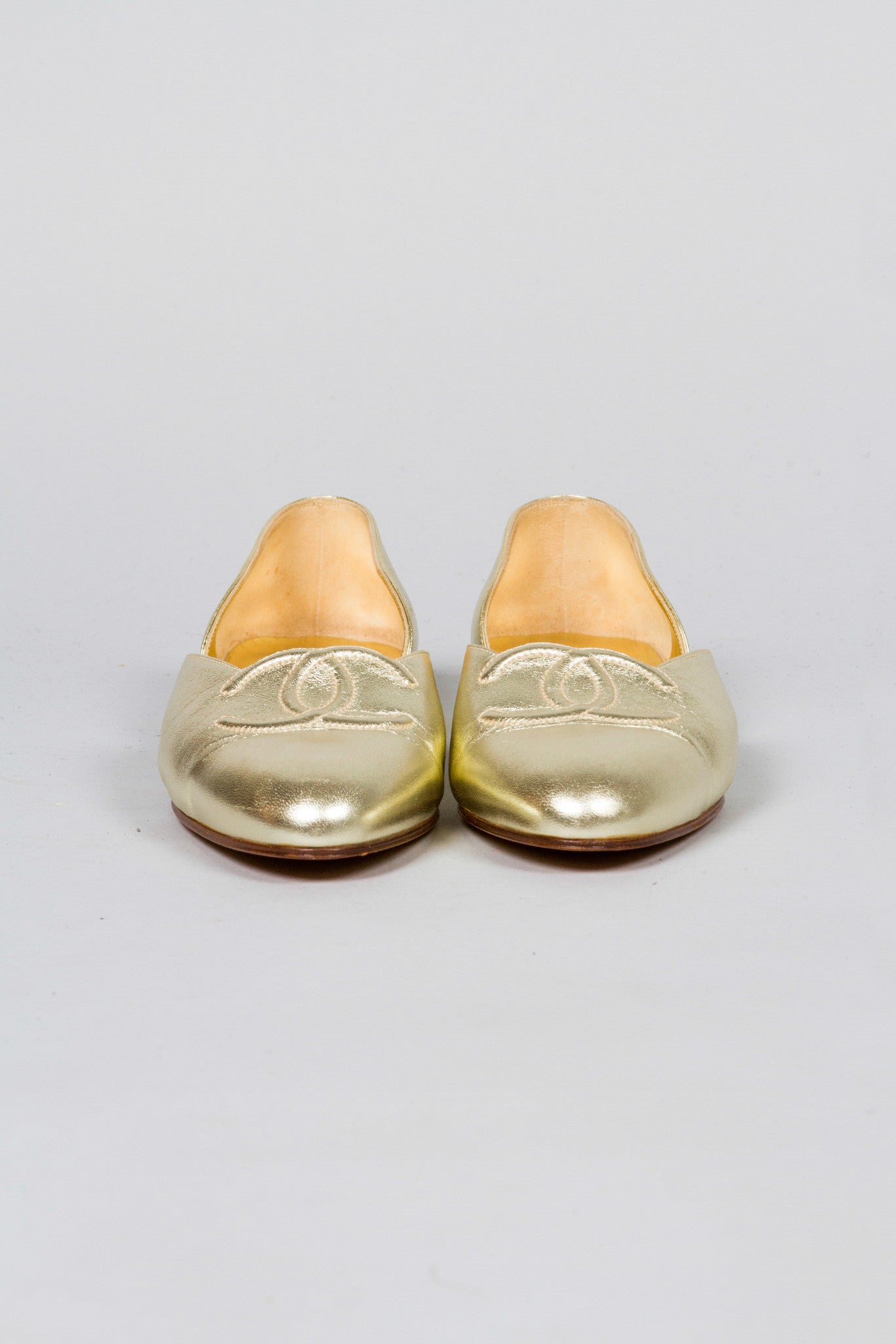 Chanel Gold Lamé Logo Flats Front