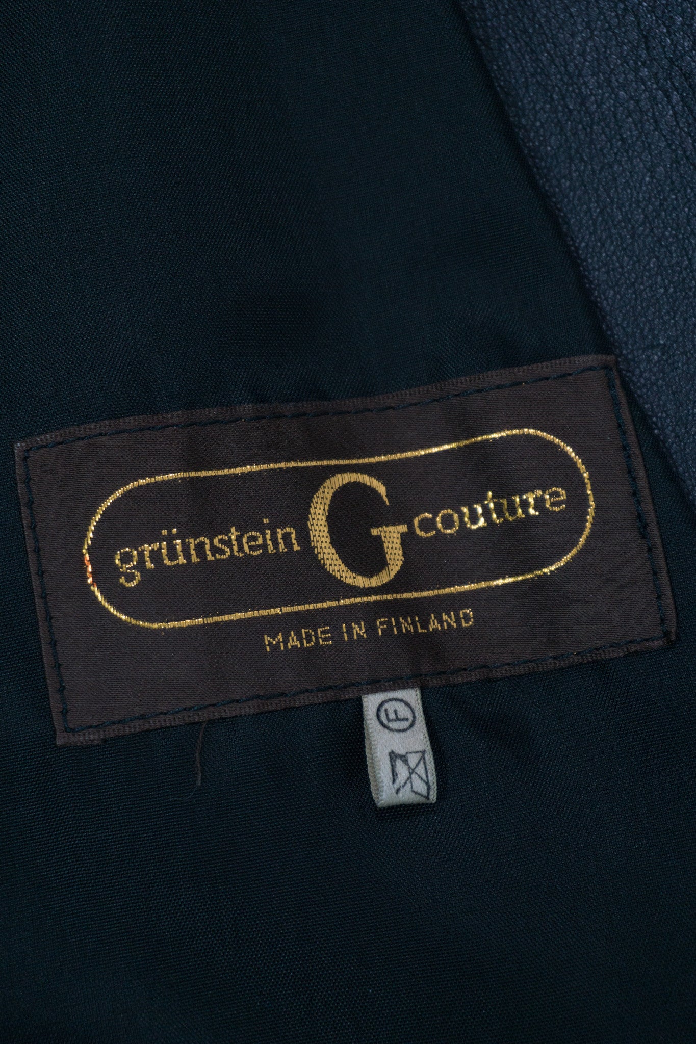 Grunstein Couture Finland Label