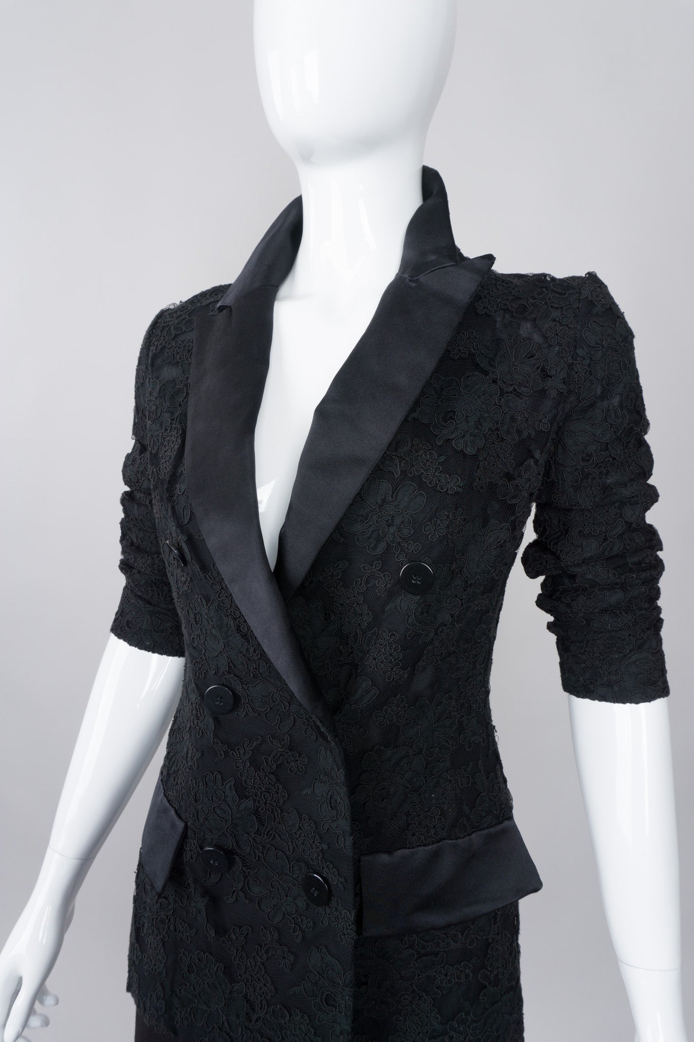 Bill Blass Lace Tuxedo Jacket