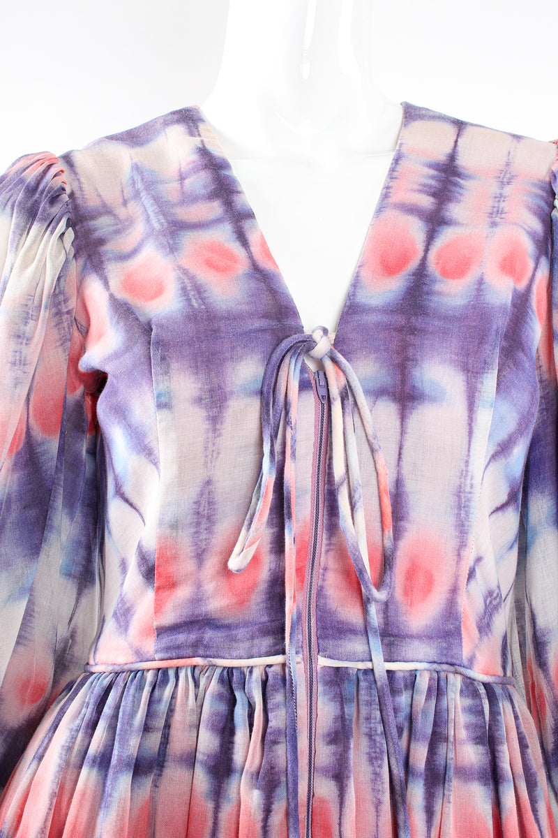 Vintage Bill Tice Royal Robes Magnin Tie Dye Balloon Sleeve Dress on Mannequin neck @ Recess LA