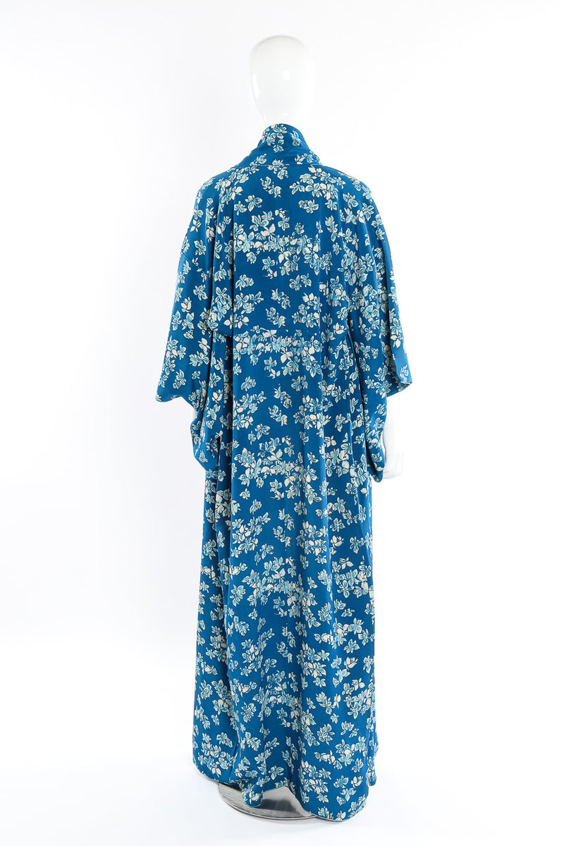 Japanese branch flower kimono on mannequin @recessla