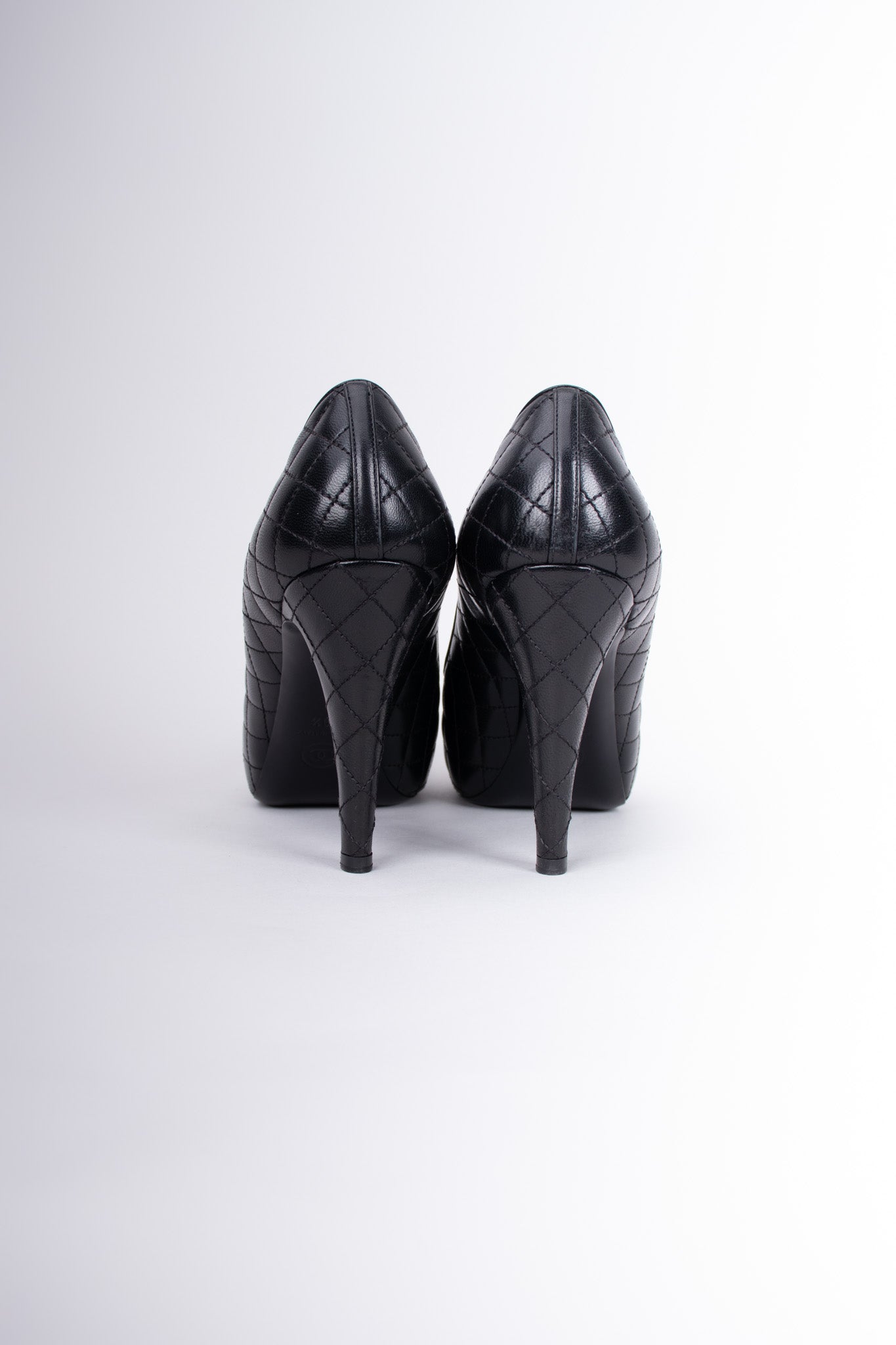 Chanel Logo CC Quilted Lambskin Leather Heels Pumps