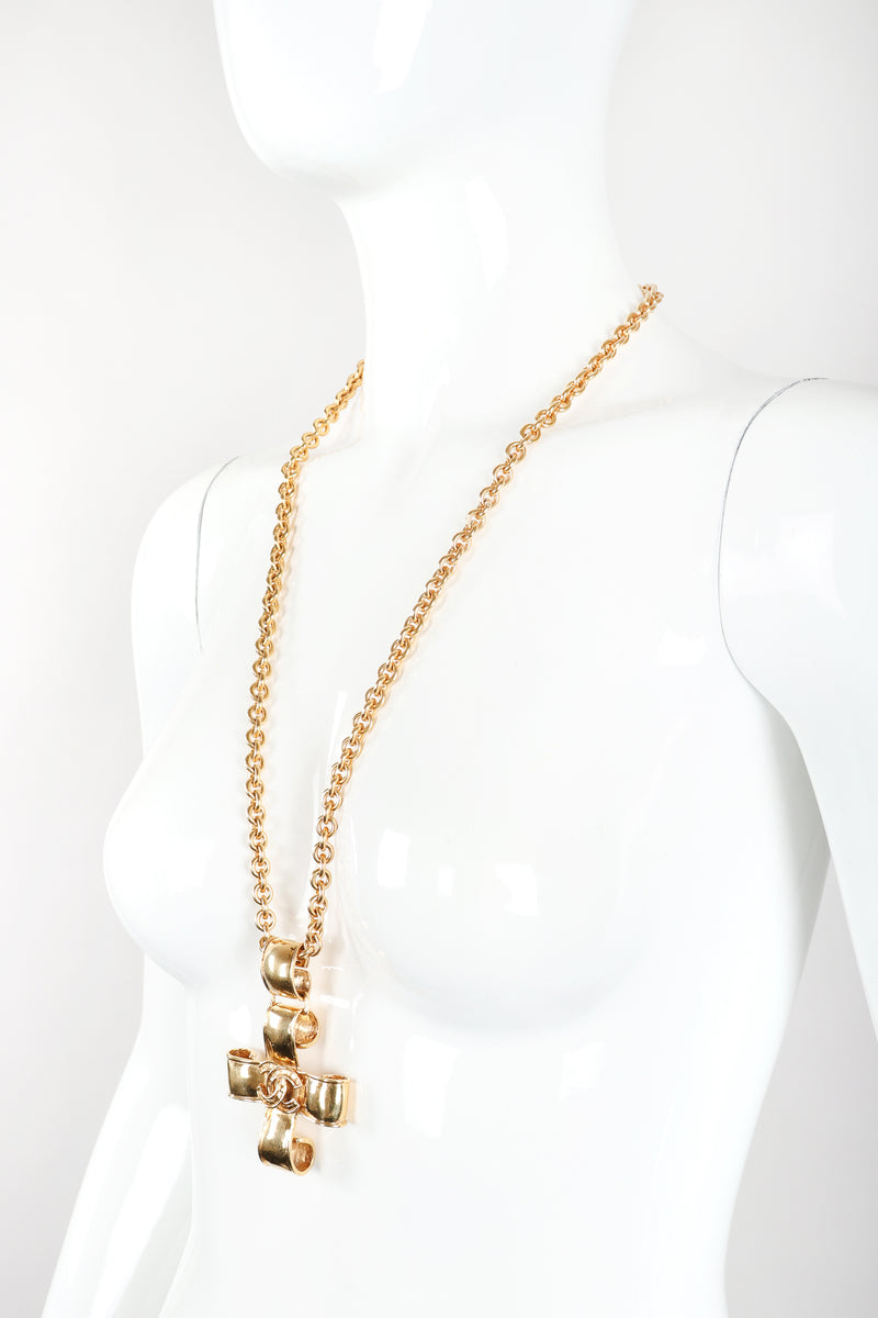 Recess Designer Consignment Vintage Chanel Ribbon CC Logo Cross Pendant Necklace Los Angeles Resale