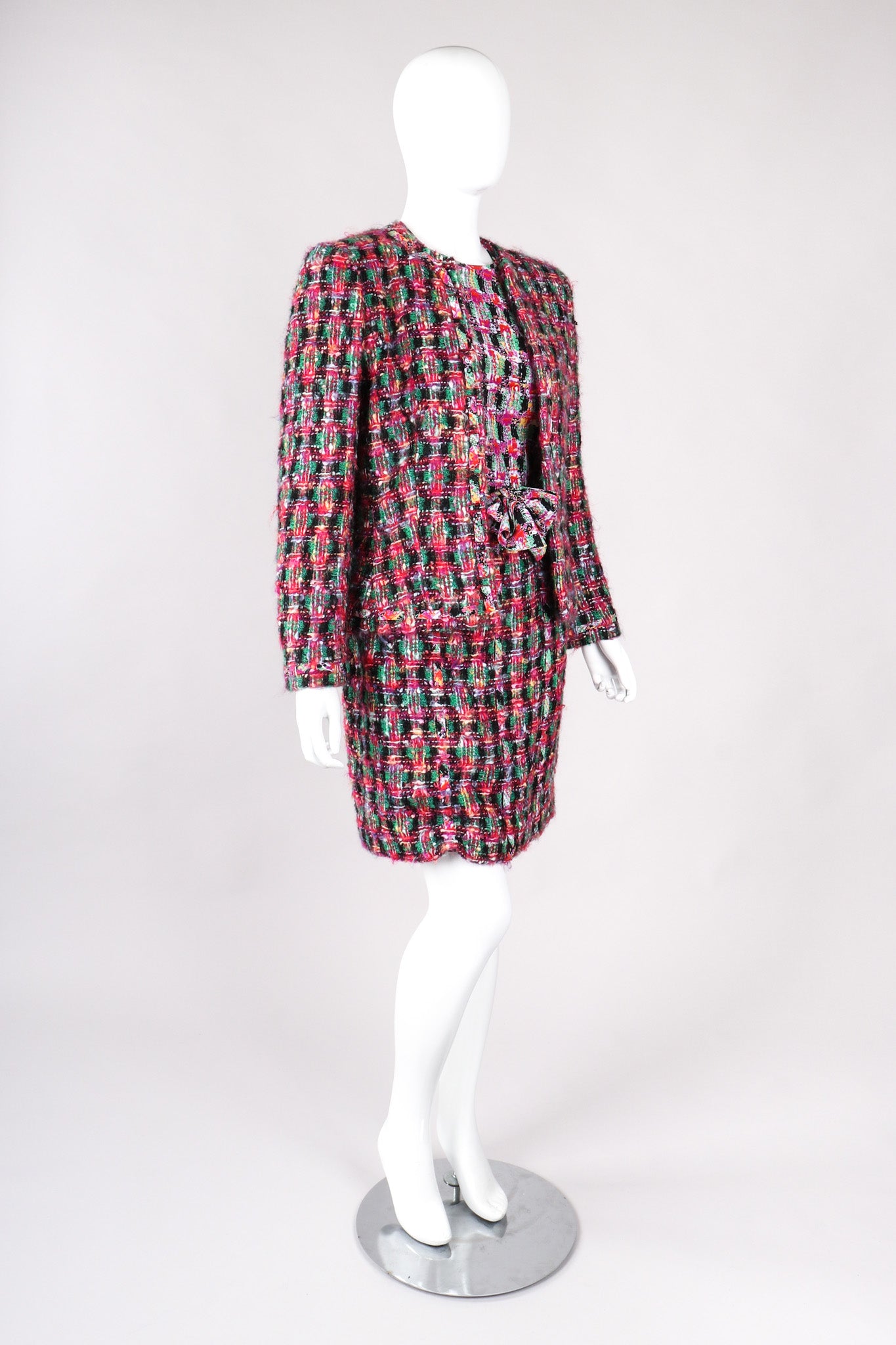 Recess Los Angeles Vintage David Hayes 5 Piece Chanel Bright Pink Tweed Jacket & Skirt Outfit Skirt Suit Set