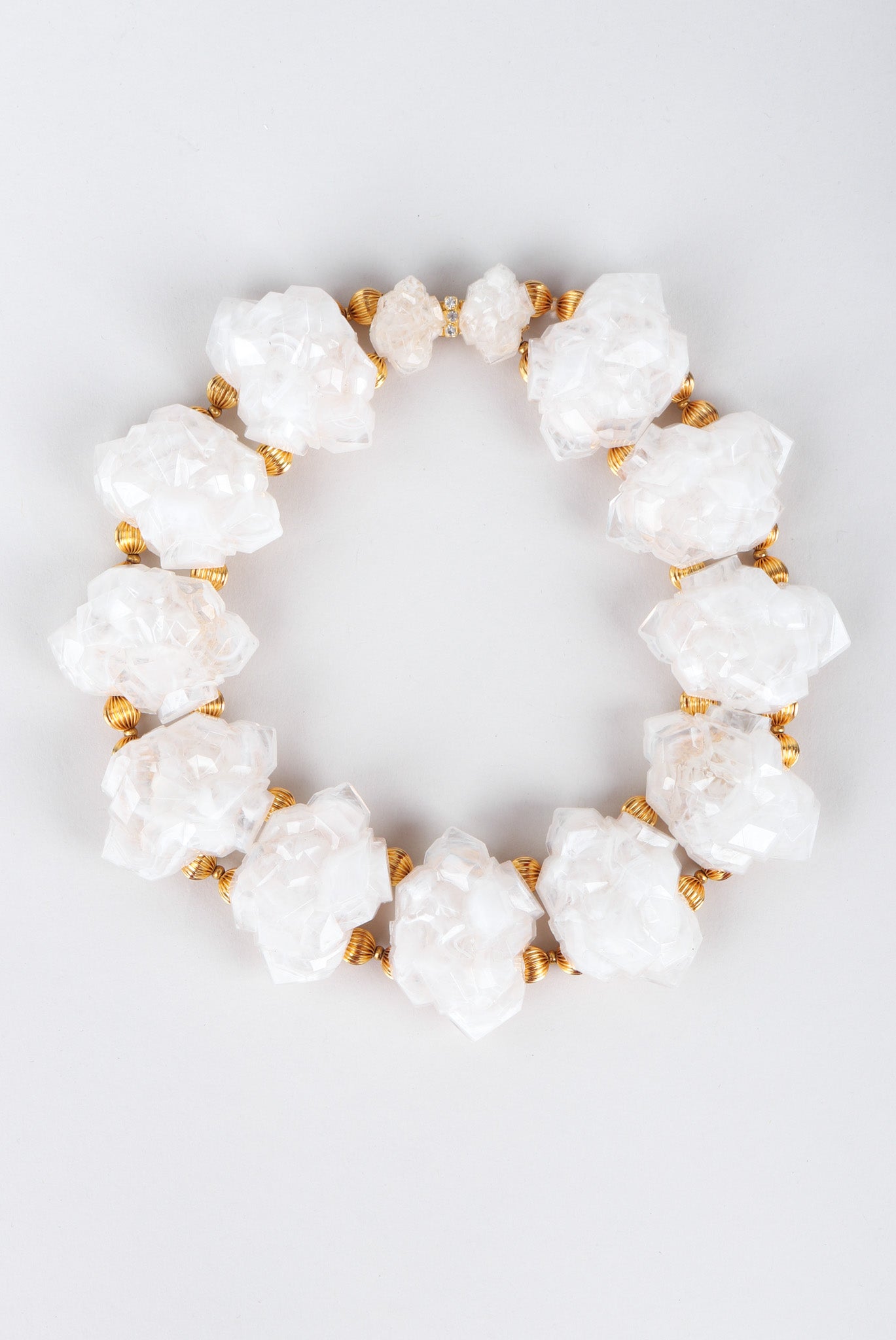 Recess Los Angeles Vintage William DeLillo Acrylic Pearly White Rock Crystal Gold Collar Necklace