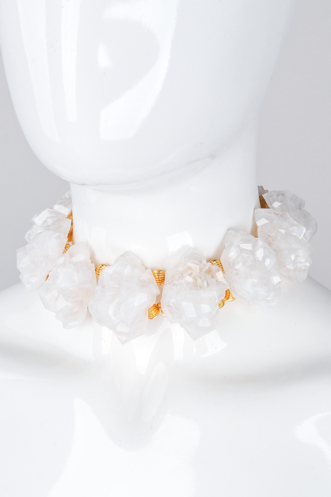 Recess Los Angeles Vintage William DeLillo Acrylic Pearly White Rock Crystal Gold Collar Necklace