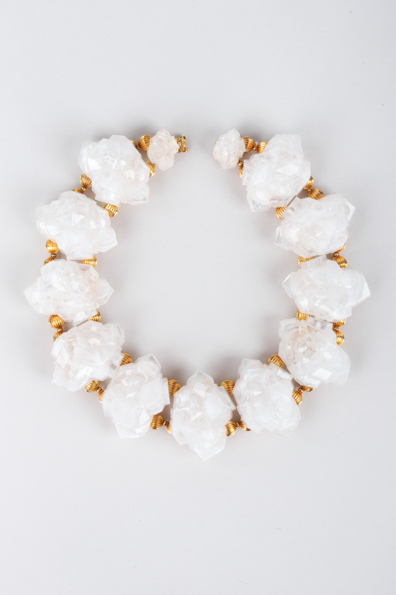 Recess Los Angeles Vintage William DeLillo Acrylic Pearly White Rock Crystal Gold Collar Necklace