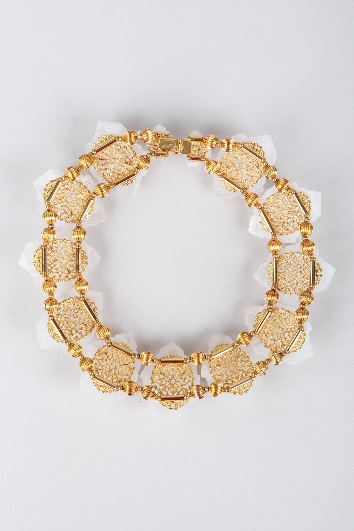 Recess Los Angeles Vintage William DeLillo Acrylic Pearly White Rock Crystal Gold Collar Necklace