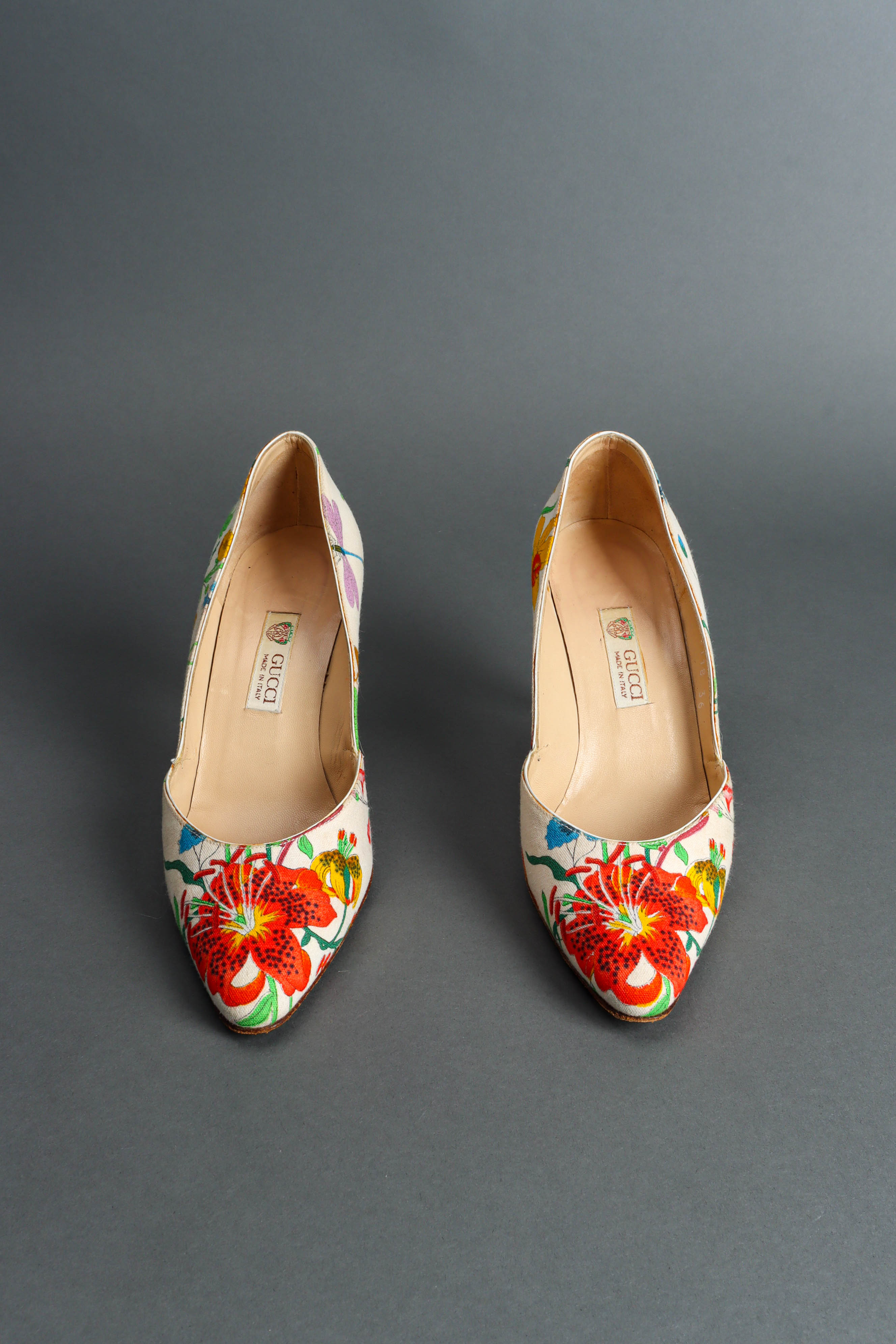 Vintage 1980 Gucci Botanical Floral White Heels front flat lay @ Recess LA