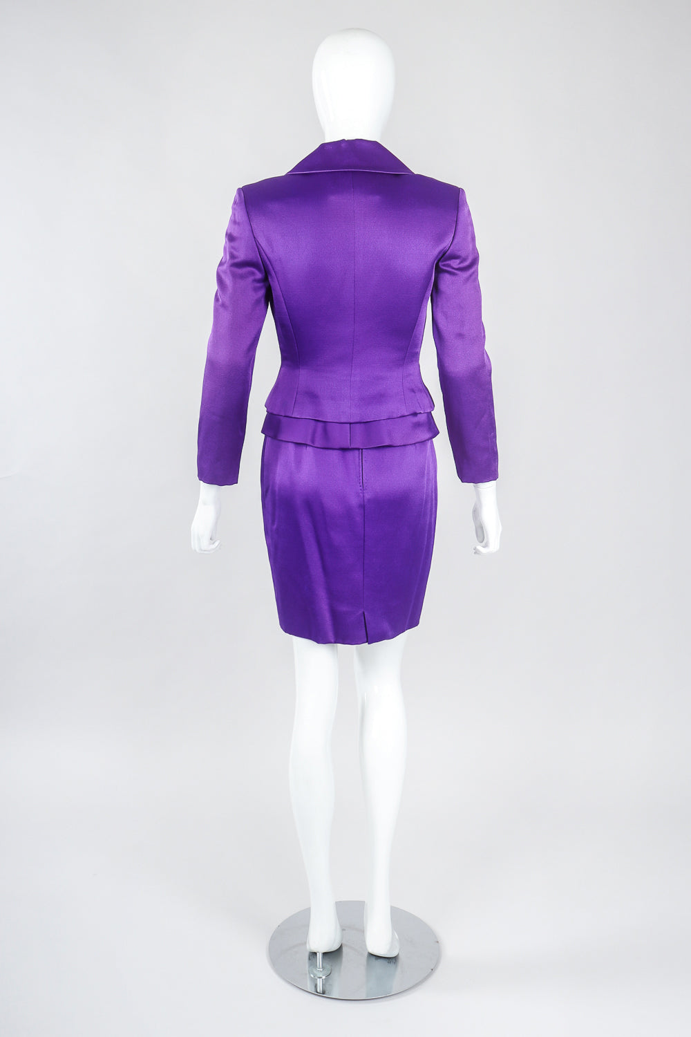 Recess Designer Consignment Vintage Genny Electric Purple Grape Satin Power Suit Jacket & Skirt Suit Los Angeles Resale