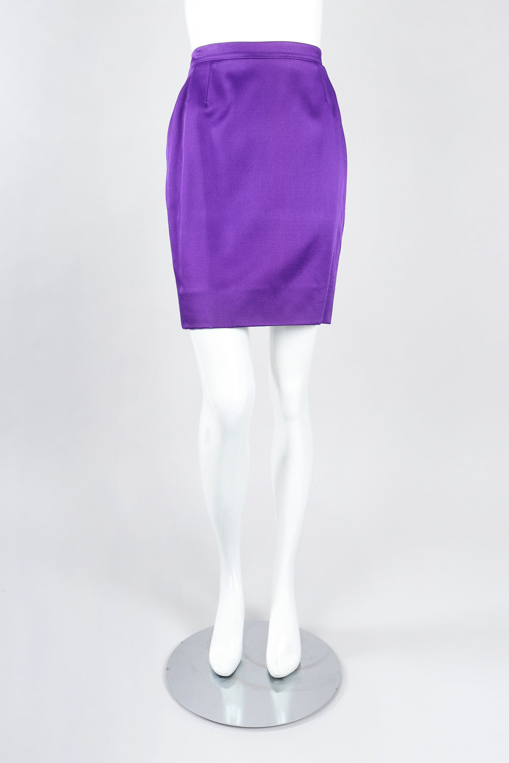 Recess Designer Consignment Vintage Genny Electric Purple Grape Satin Power Suit Jacket & Skirt Suit Los Angeles Resale