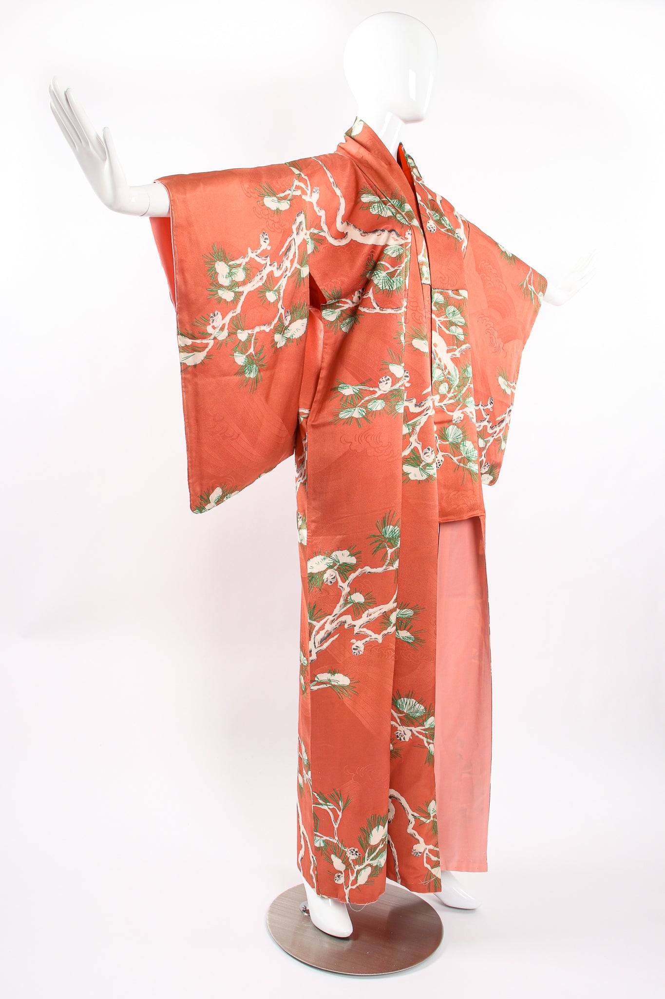 Vintage Japanese Pine Frost Kimono on Mannequin angle at Recess Los Angeles