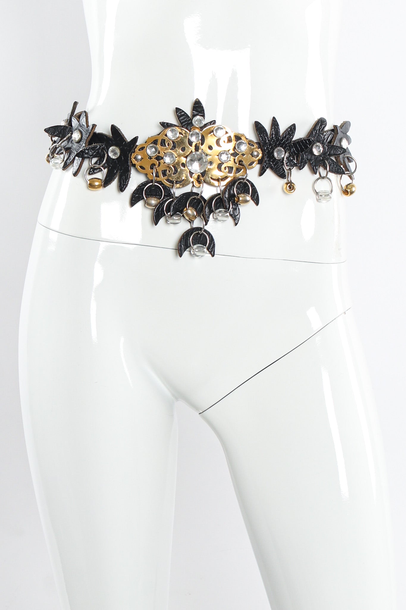 statement belt with beads by Jose Cotel mannequin @recessla