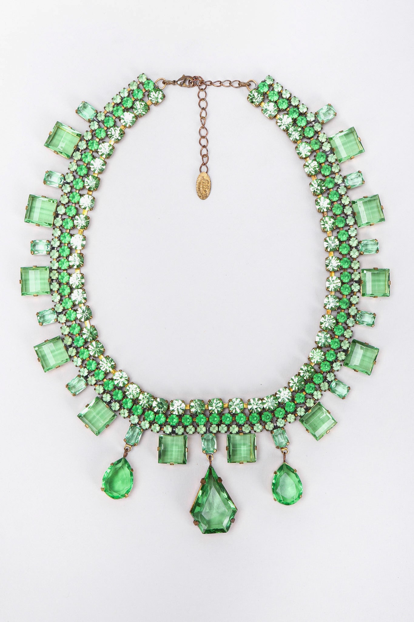 Recess Los Angeles Vintage Designer Lilien Czech Green Rhinestone Glass Collar Necklace