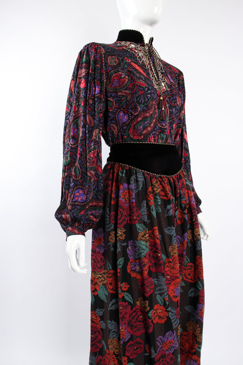 Vintage Miss O Oscar de la Renta Floral Paisley Blouse & Skirt Set on Mannequin angle @ Recess LA