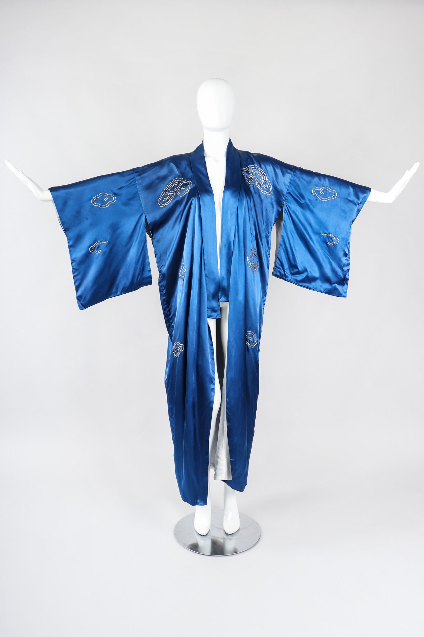 Recess Los Angeles Vintage Made In Japan Royal Gold Dragon Couching Embroidered Kimono Robe