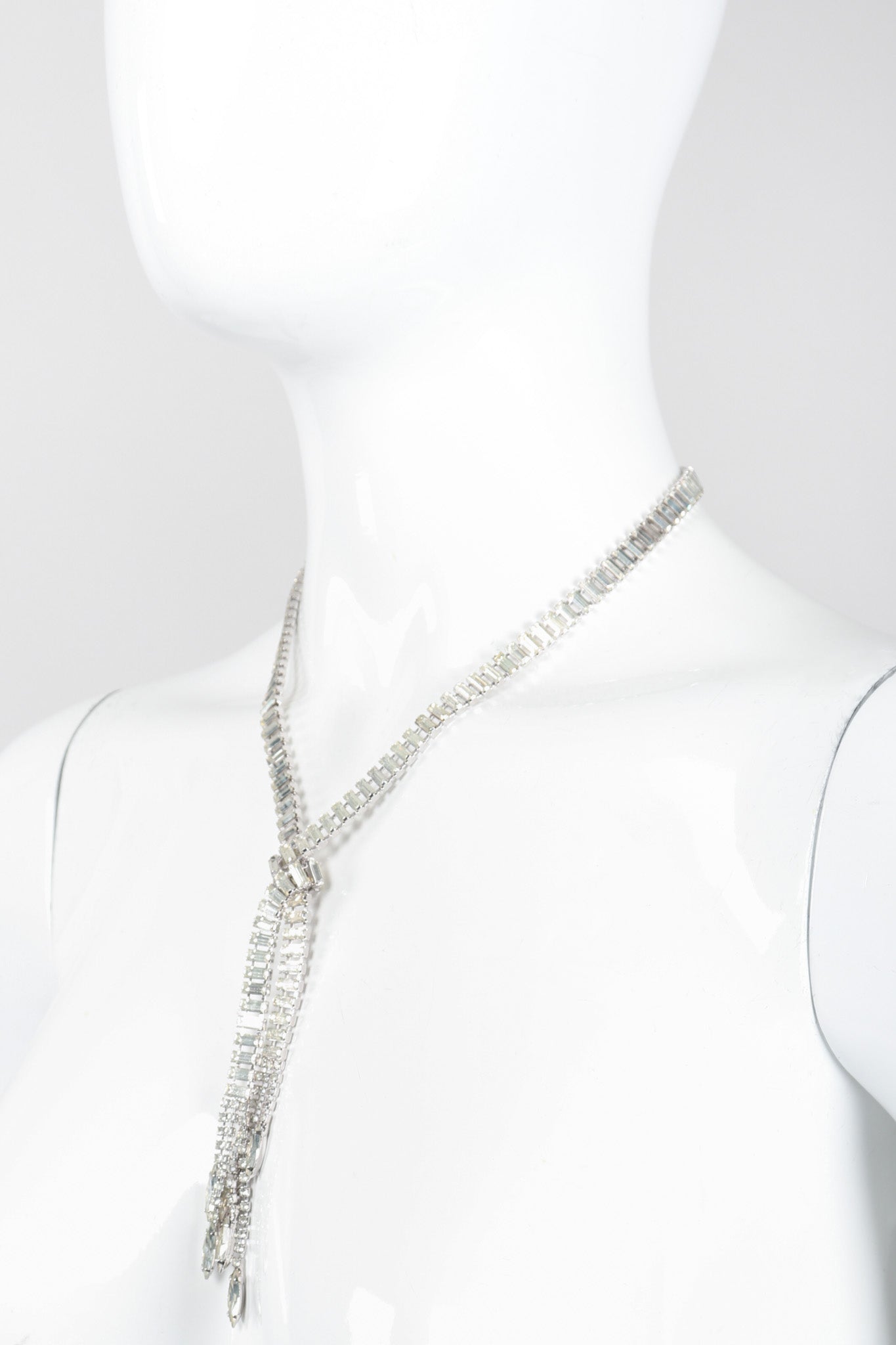 Recess Los Angeles Vintage Crystal Lariat Knot Necklace