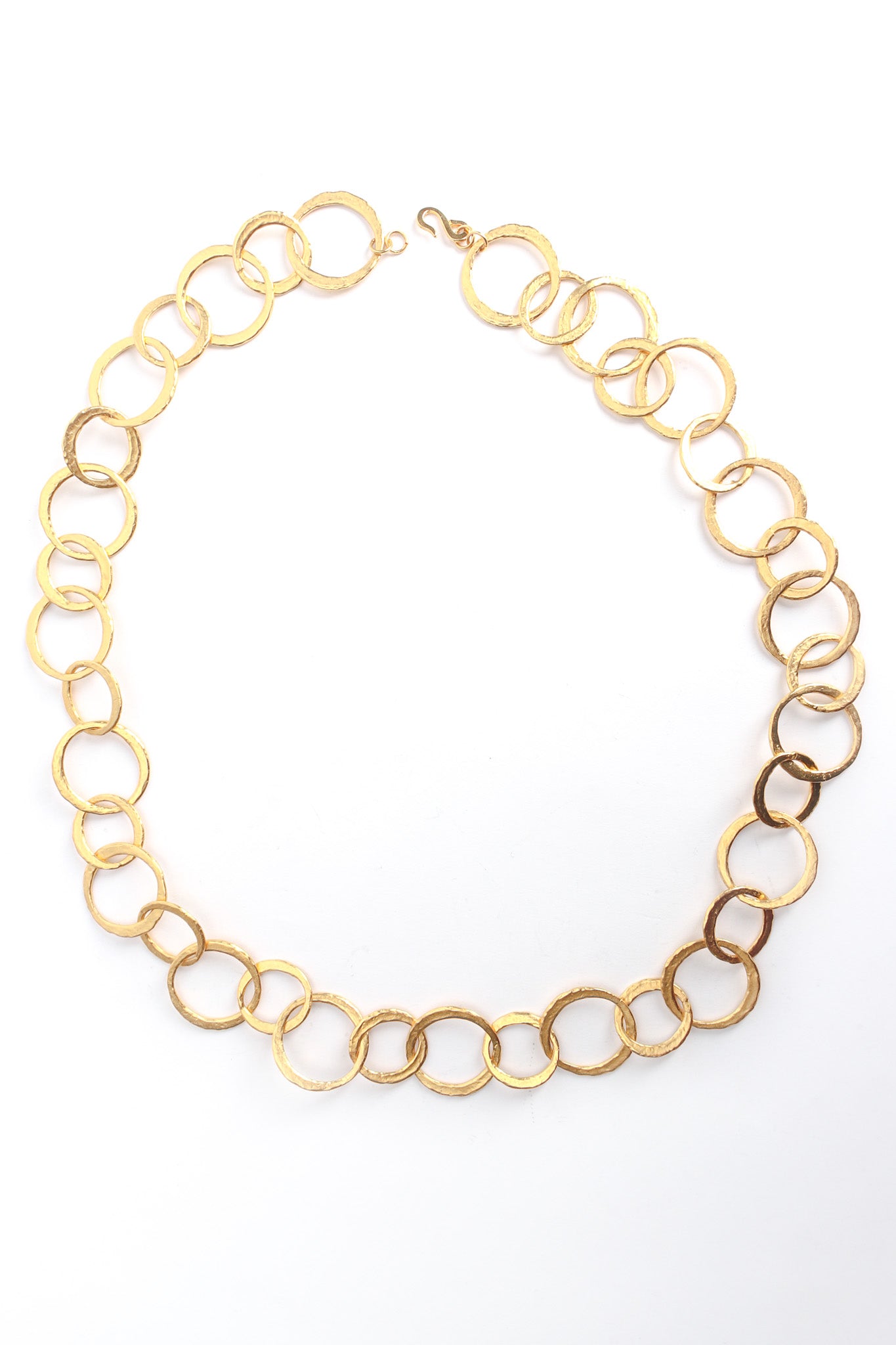 Vintage Hammered Ring Link Necklace round flat @ Recess LA