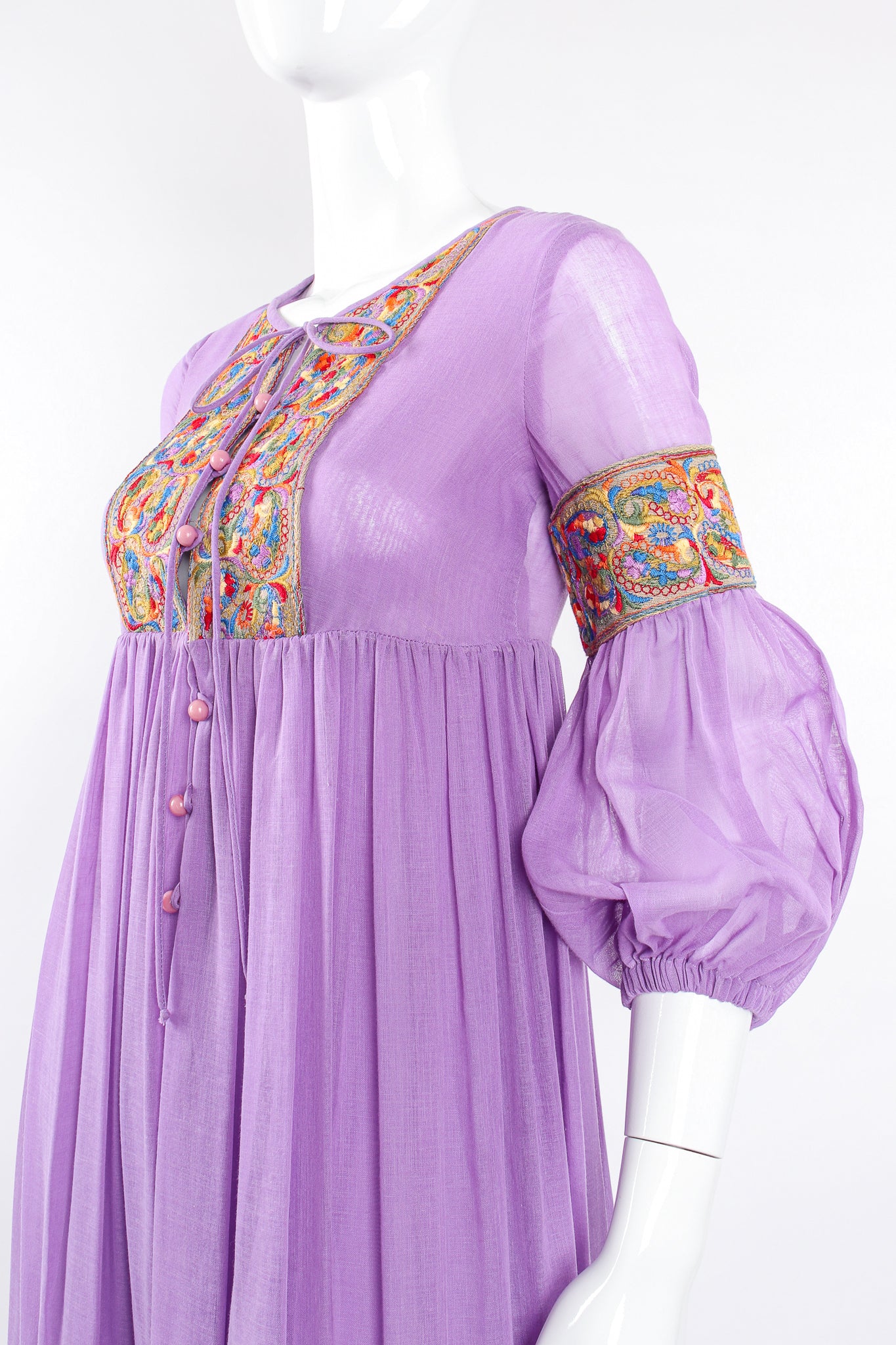 Vintage Beverly Paige Sheer Paisley Embroidered Peasant Dress on Mannequin sleeve at Recess LA