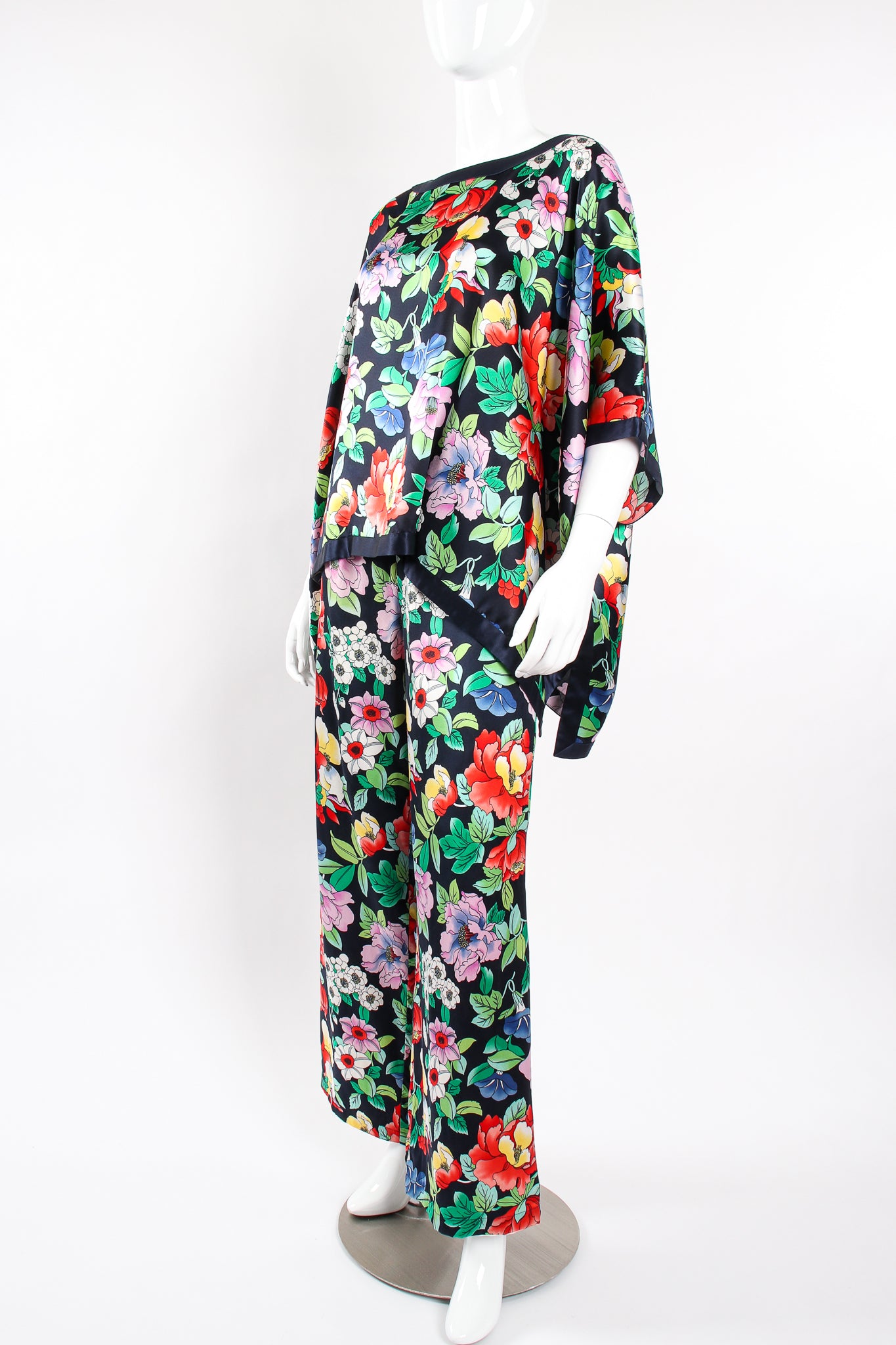 Vintage Nolan Miller Floral Silk Poncho & Pant Lounge Set on Mannequin angle at Recess Los Angeles