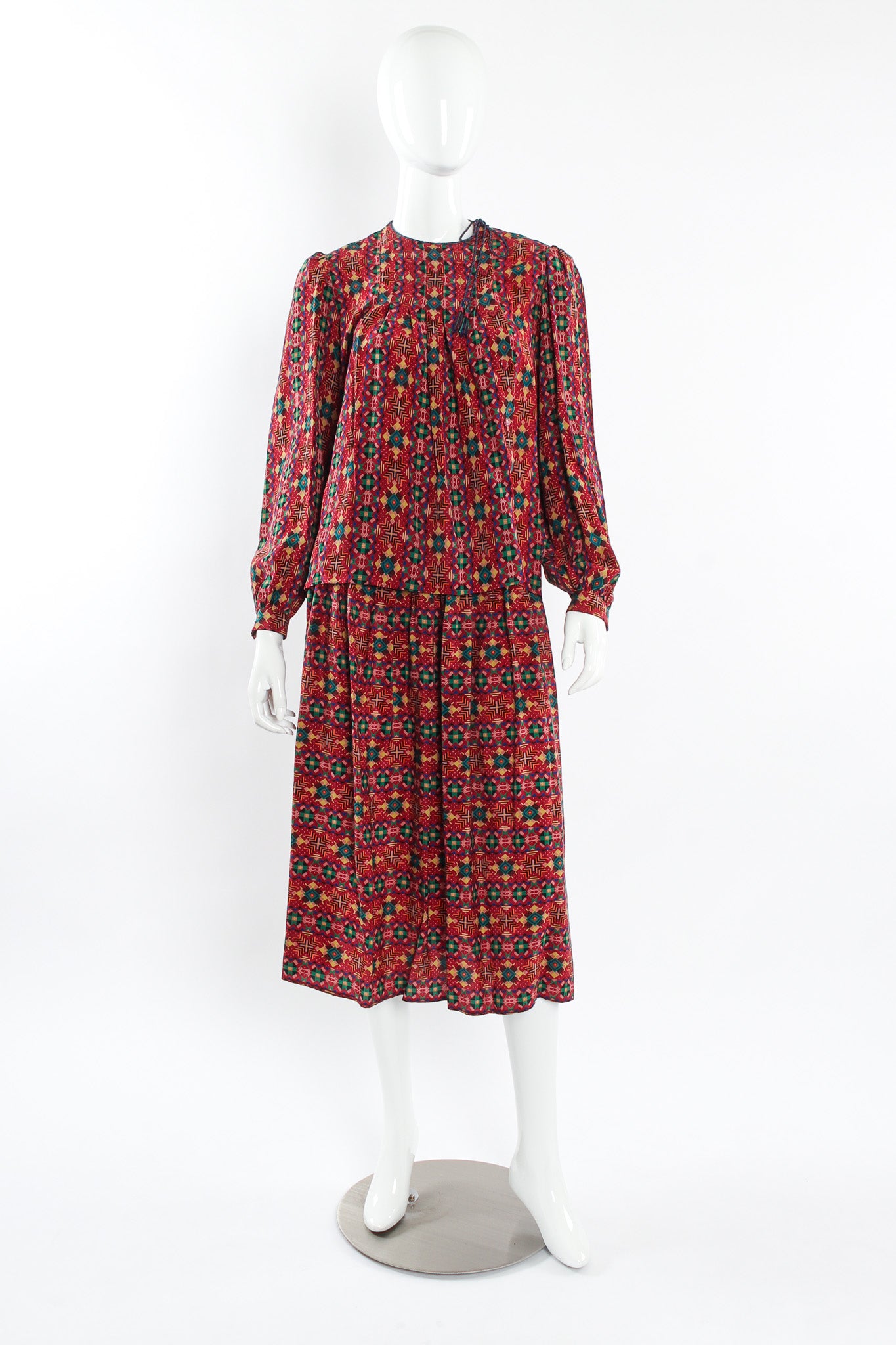 Vintage Oscar de la Renta Geo Tribal Silk Top & Skirt Set mannequin front no belt @ Recess LA