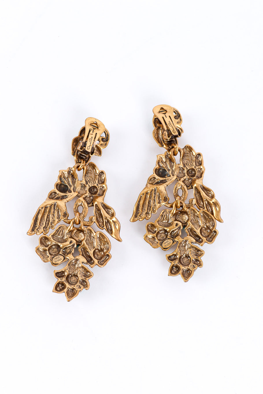 Gold wing earrings by Oscar de la Renta flat lay back side @recessla