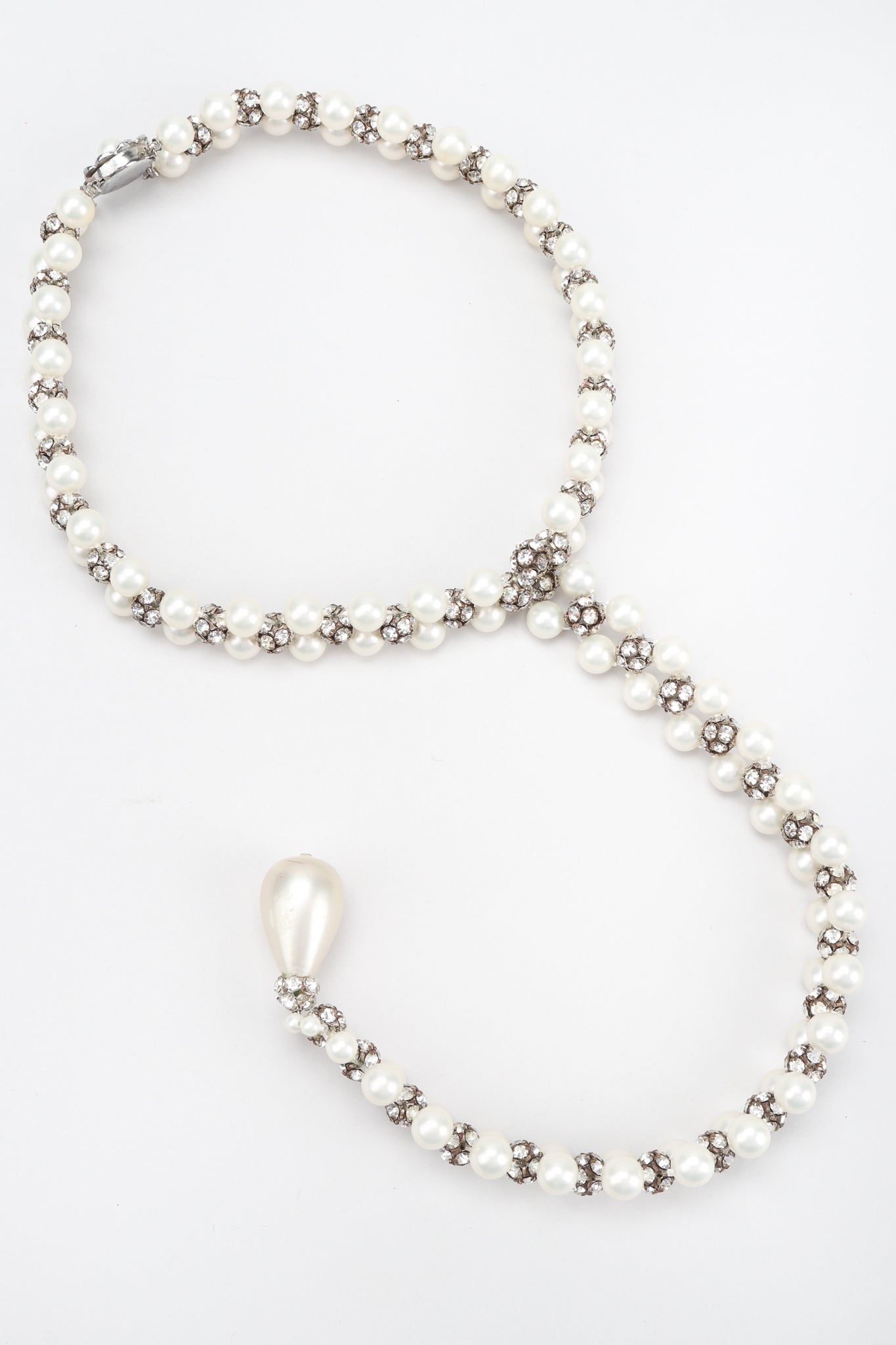 Recess Los Angeles Vintage Pearl Rhinestone Drop Bondage Lead Choker Y Necklace