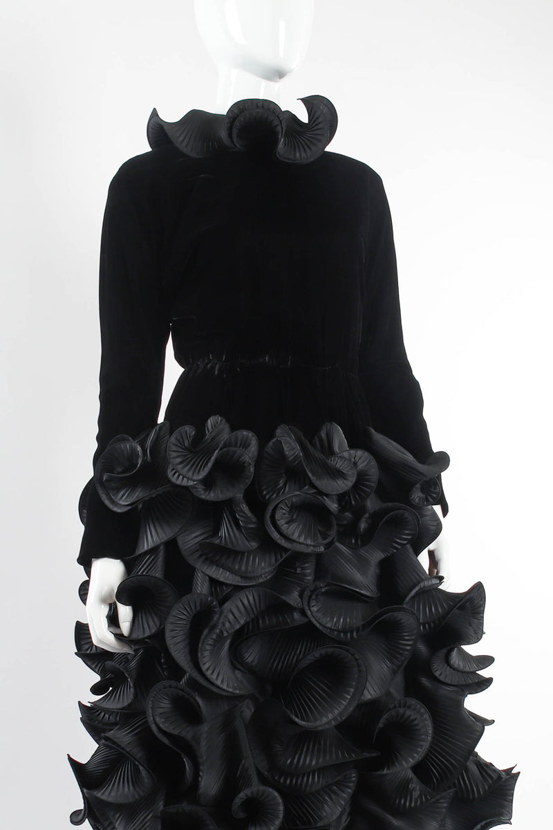 Vintage Pierre Cardin 1985 A/W Couture Ruffle Pleat Velvet Taffeta Gown mannequin close up @ Recess LA