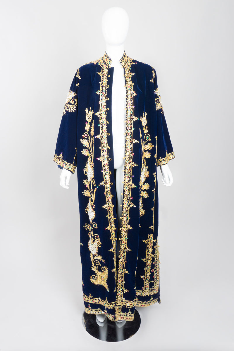 Profils du Monde Vintage Embellished Velvet Illuminati Robe