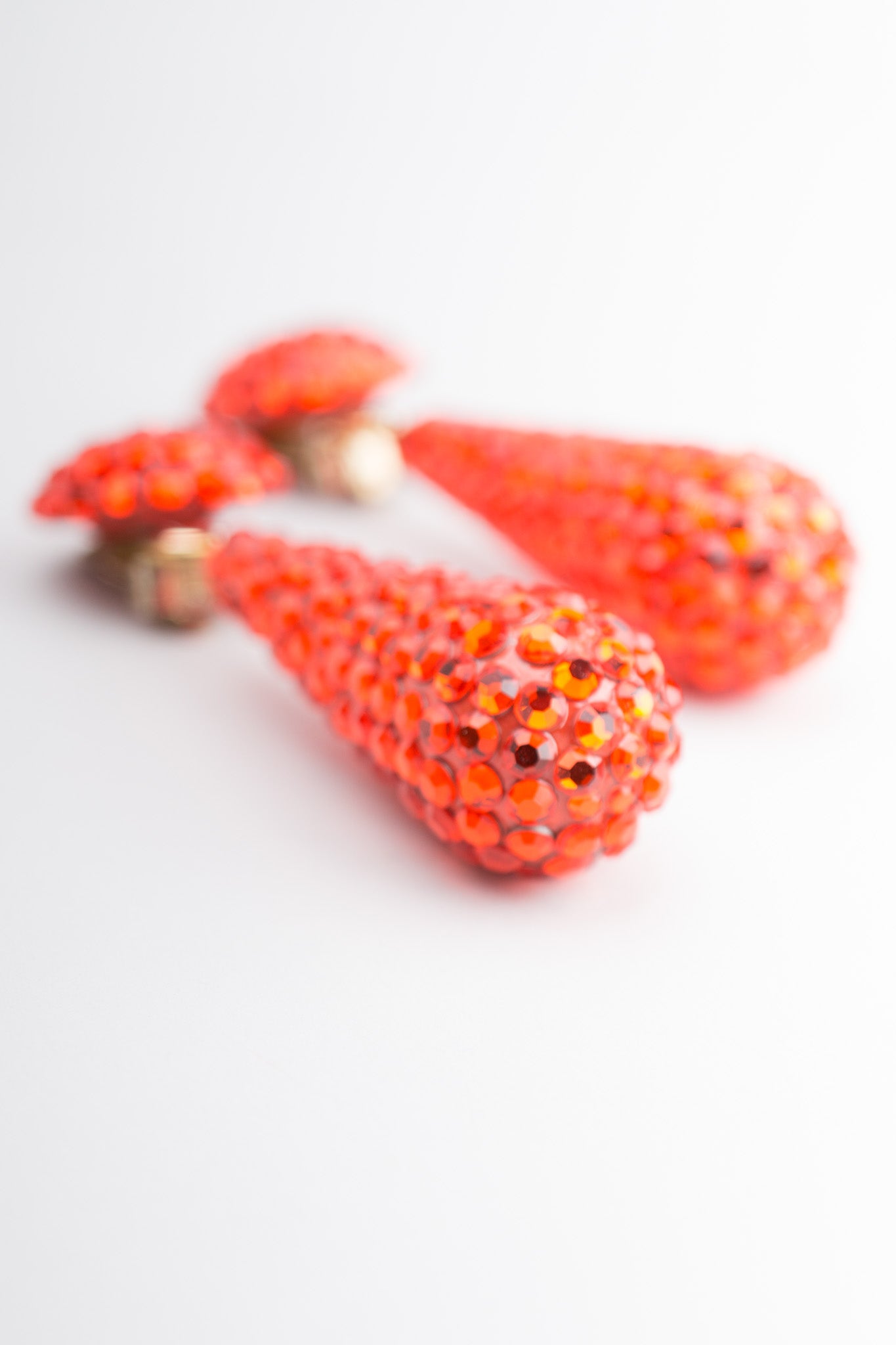 Richard Kerr Hot Cheeto Fire Crystal Rhinestone Drop Earrings